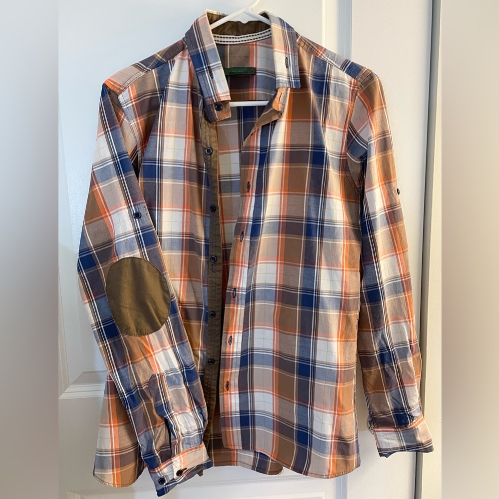 Men’s Shirt with Elbow Patches Barely Used, Excellent Condition